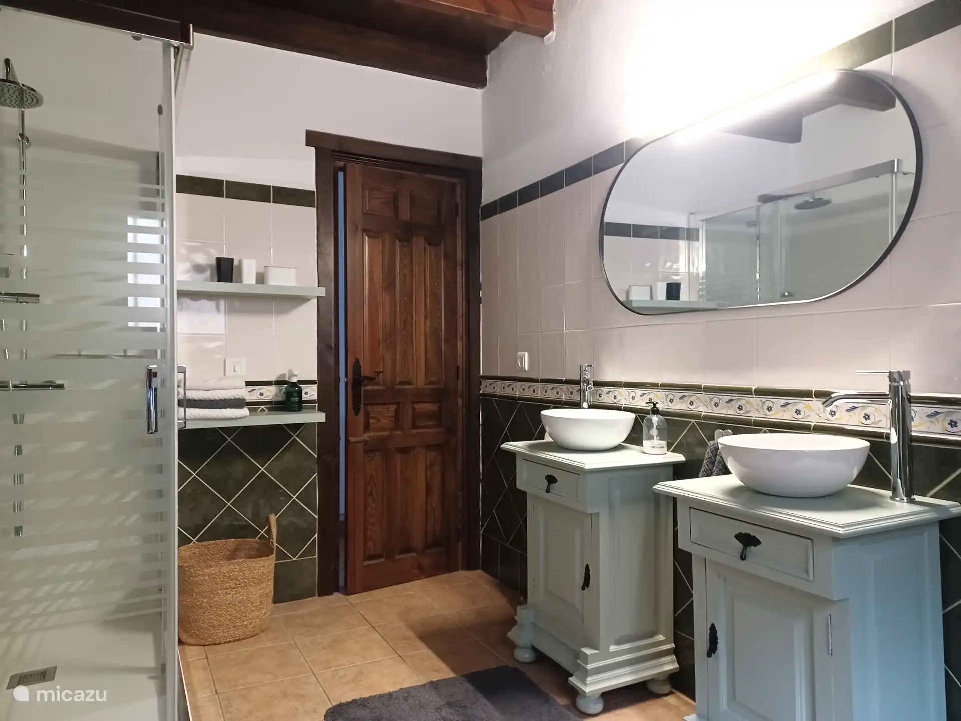 Badezimmer im Erdgeschoss