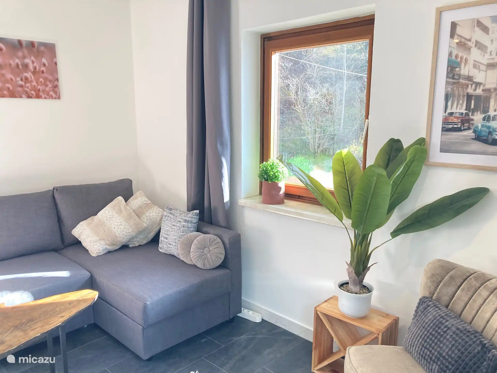 Wohnzimmer, Sitzecke, Waldblick