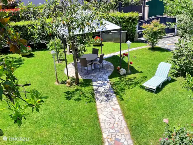 Villa Alcione a 350 mt de la playa en Italia, Toscana, Forte Dei Marmi - villa Villa Alcione a 350 mt de la playa en Italia, Toscana, Forte Dei Marmi - villa