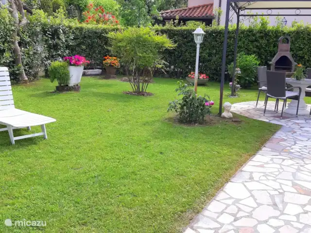 Villa Alcione a 350 mt de la playa en Italia, Toscana, Forte Dei Marmi - villa Jardín