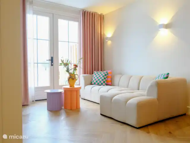 Bollock - Rétro | Pays-Bas, Gueldre, Halle - appartement Salon.