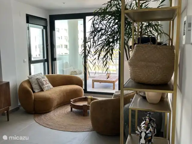 Location de Vacances Espagne, Murcia, Torre-Pacheco, appartement - Privé Salon avec cuisine ouverte et îlot