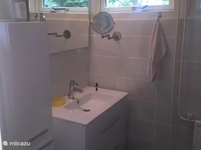 Den huren in Nederland, Zeeland, Renesse - vakantiehuis Badkamer