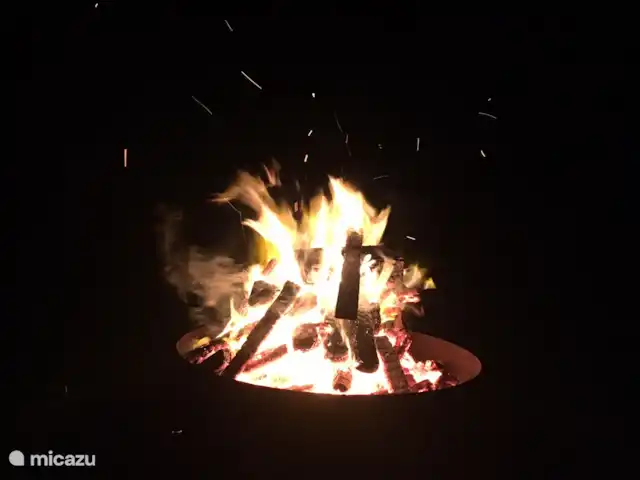 Maison de vacances n°1 | Pays-Bas, Groningue, Kloosterburen - maison de vacances Incendie au pub dans la cour arrière