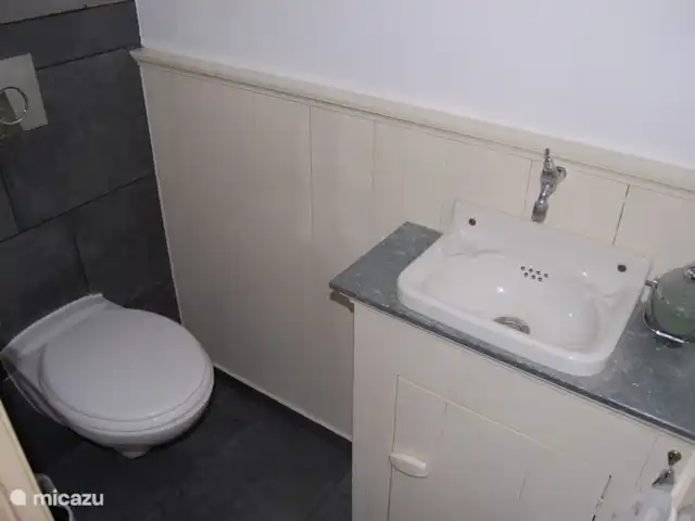 Maison de vacances n°1 | Pays-Bas, Groningue, Kloosterburen - maison de vacances toilettes au rez-de-chaussée