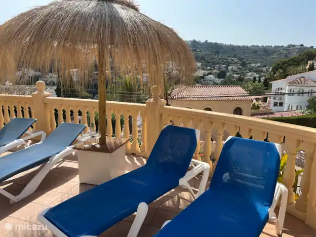 Villa Karina huren in Spanje, Costa Blanca, Benissa - villa Geweldig uitzicht van onder een Ibiza parasol