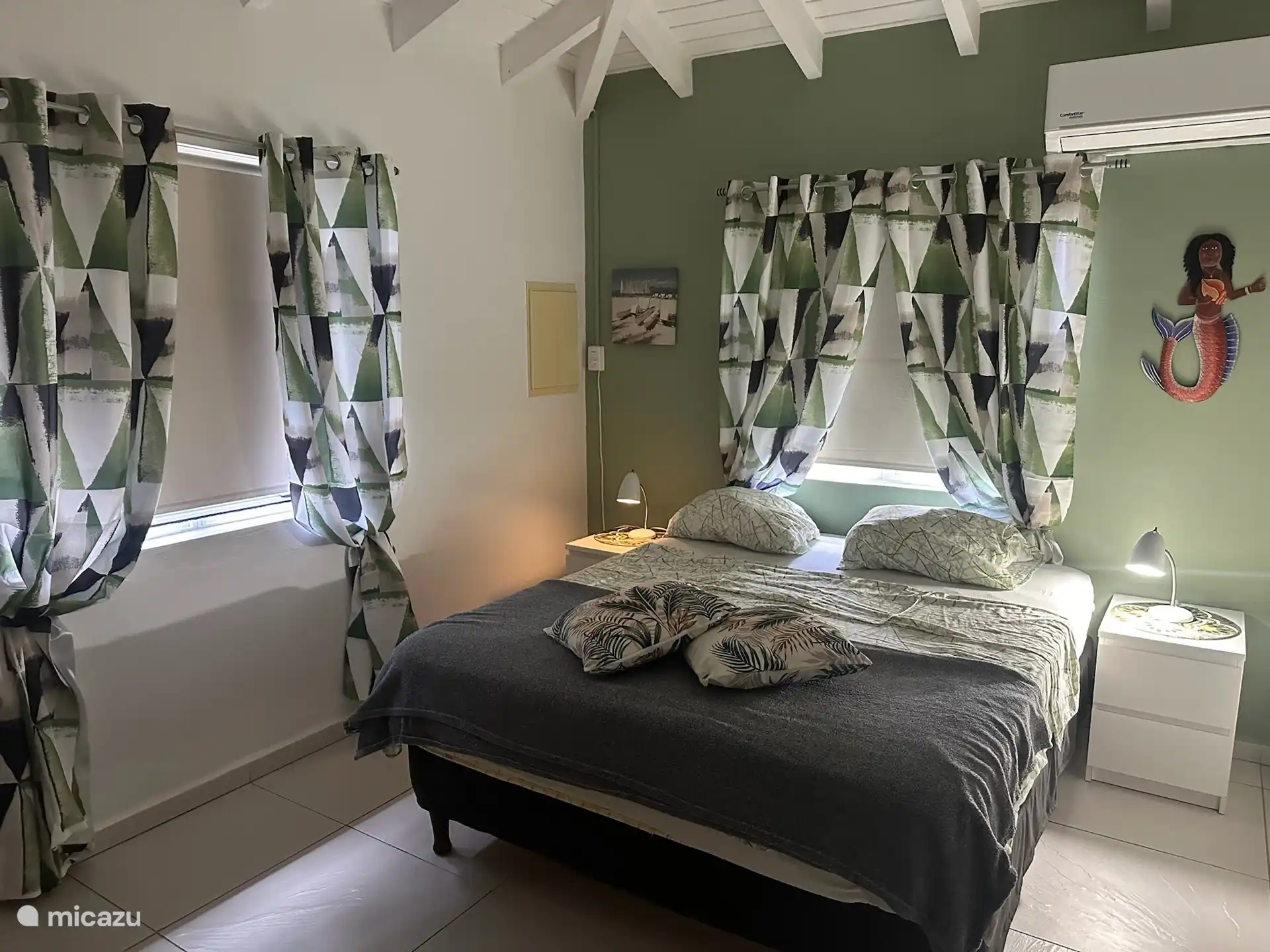 Slaapkamer 2 met twee persoonsbed