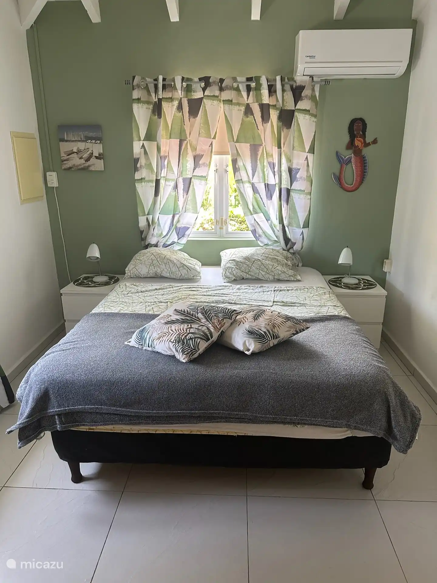 Slaapkamer 2 met tweepersoonsbed 