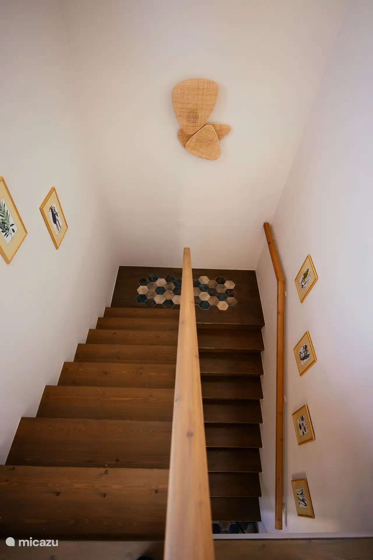 The stairs to the 1st floor