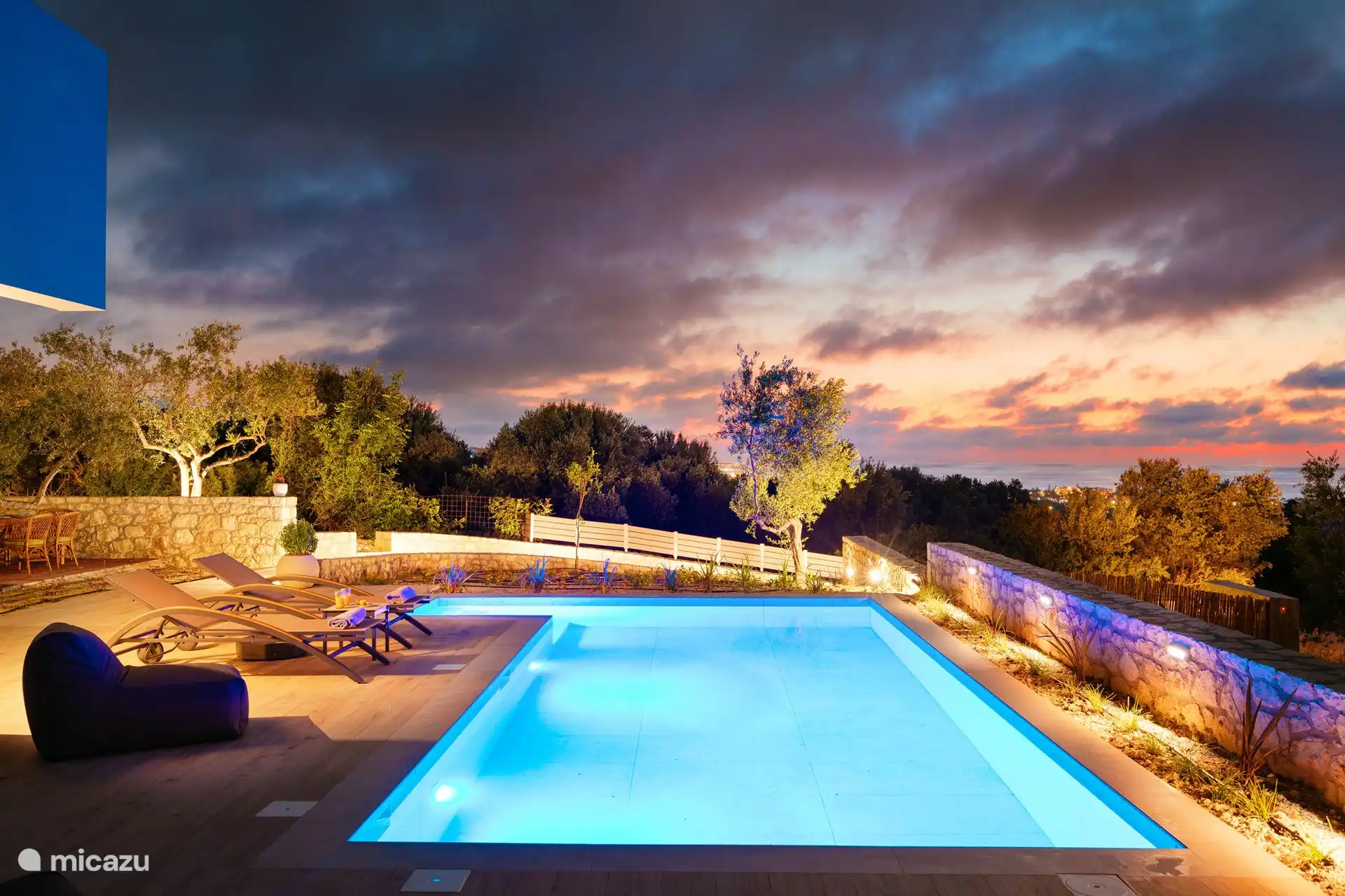 There is a stunning View from the pool to amazing sunsets 