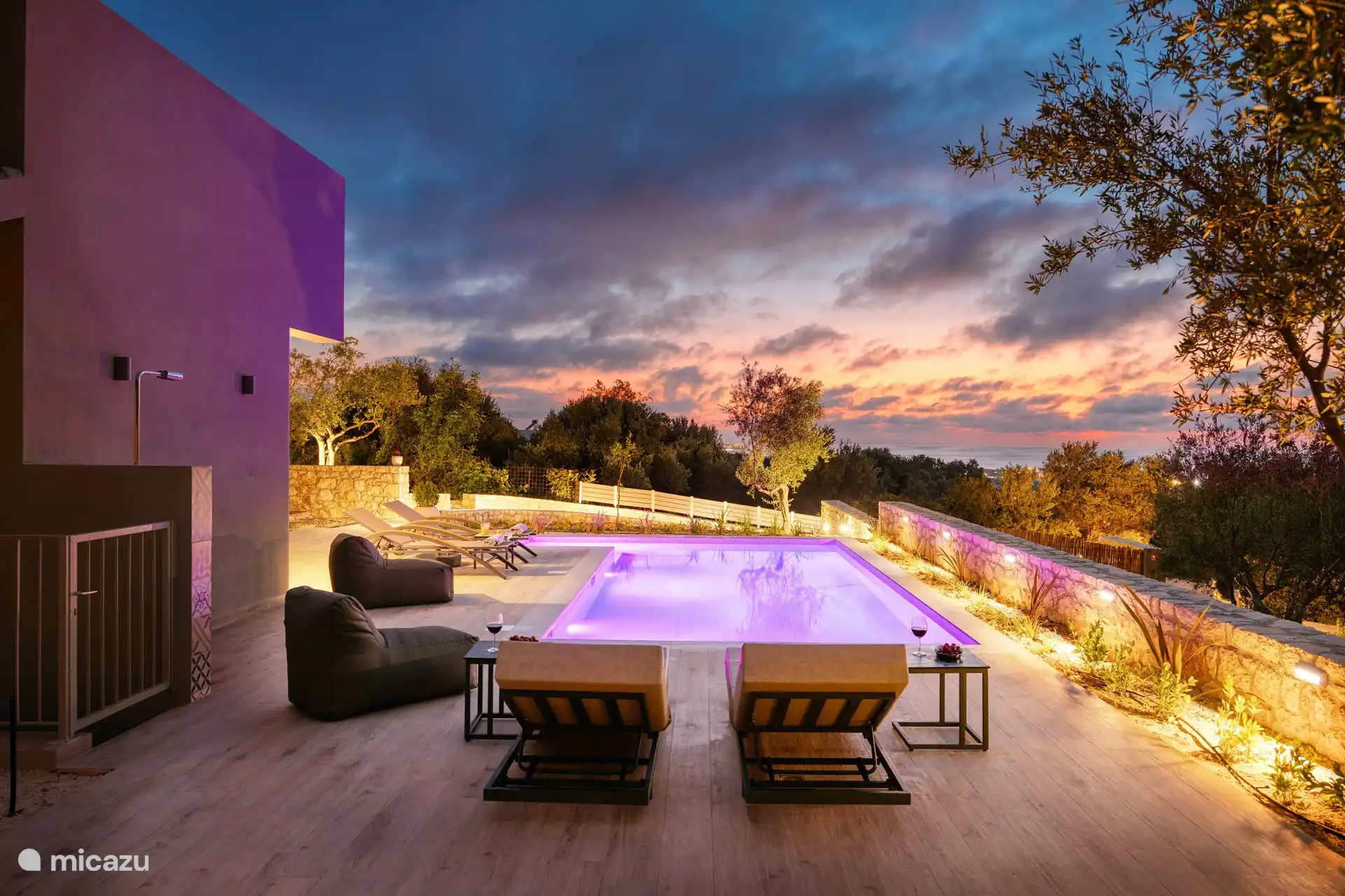 Amazing sunsets by the pool