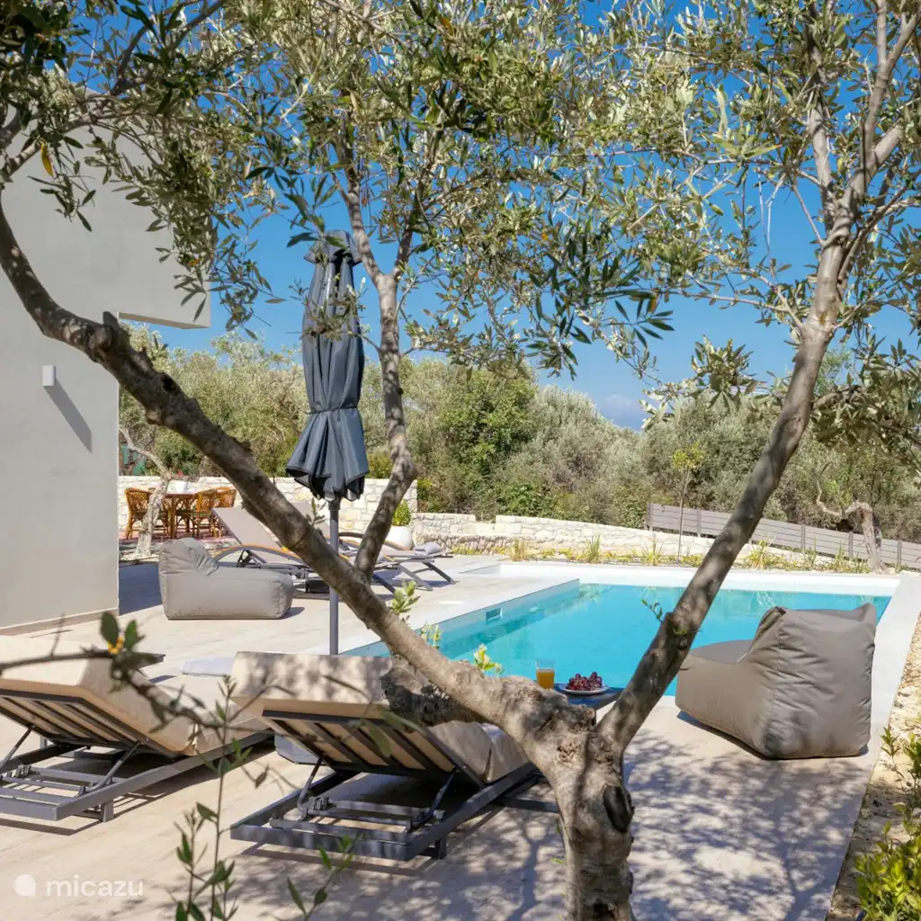 Lily's villa Lemonia
