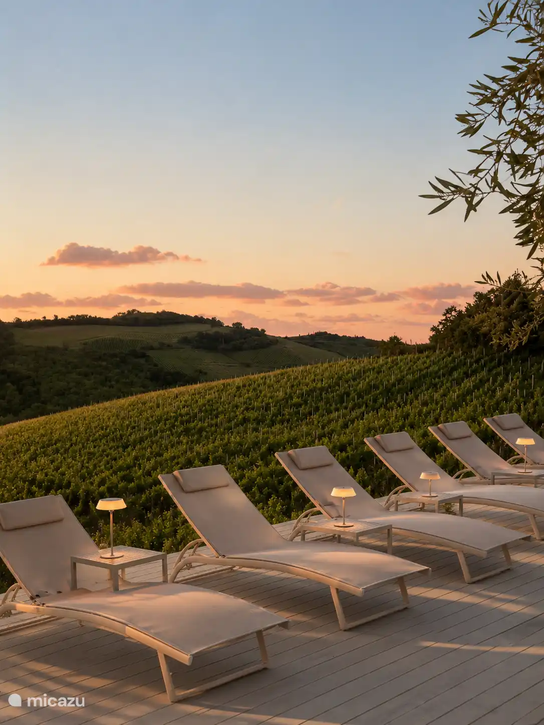 Pool-Terrasse