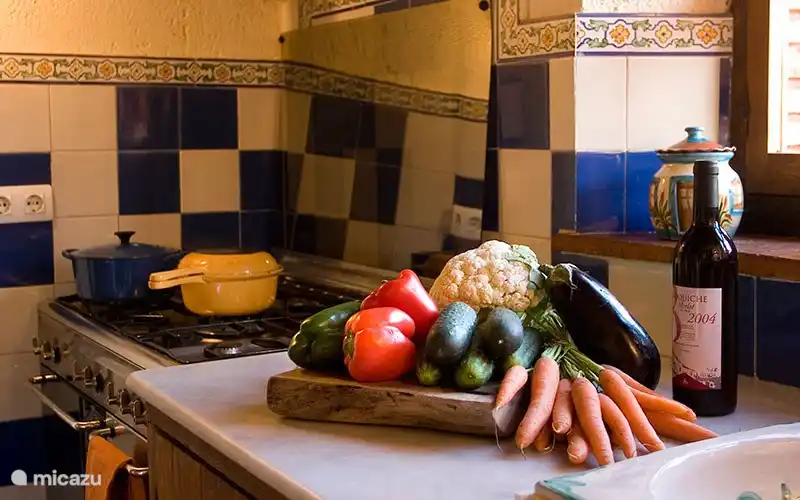 Koken en groenten uit de tuin in de zomer
