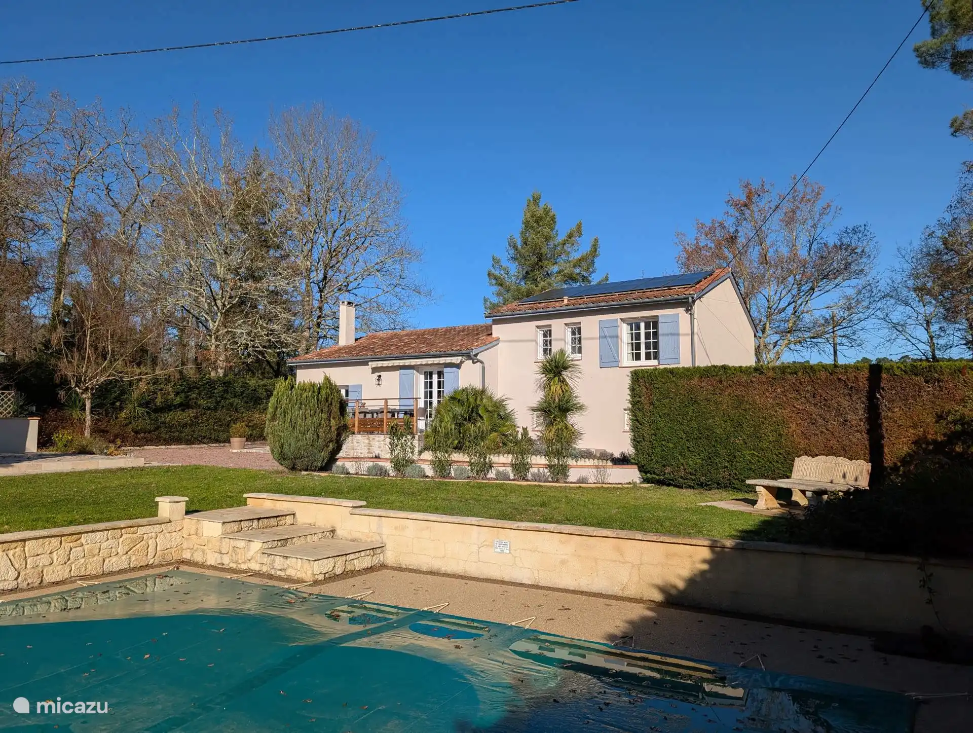 landhuis / kasteel huren in Spaanse Pyreneeën, Spanje – Gite Le Petit Wren - zwembad en uitzicht