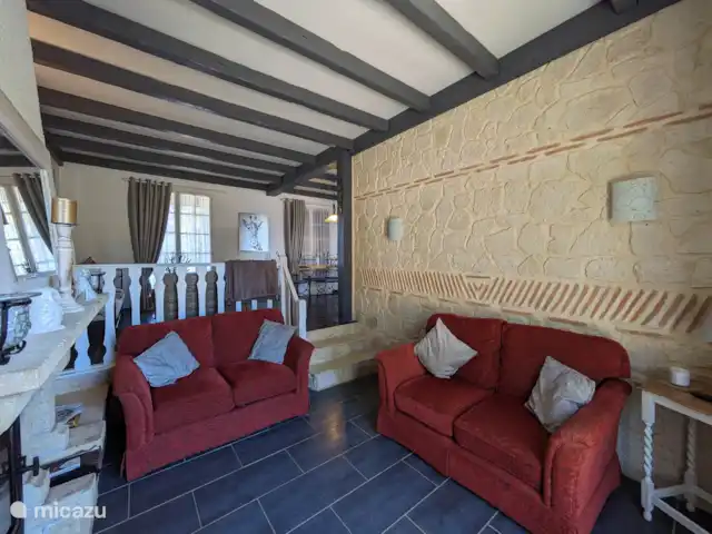 Gite Le Petit Wren - piscine et vue | France, Dordogne, Fumel - manoir / château Salon sur deux étages