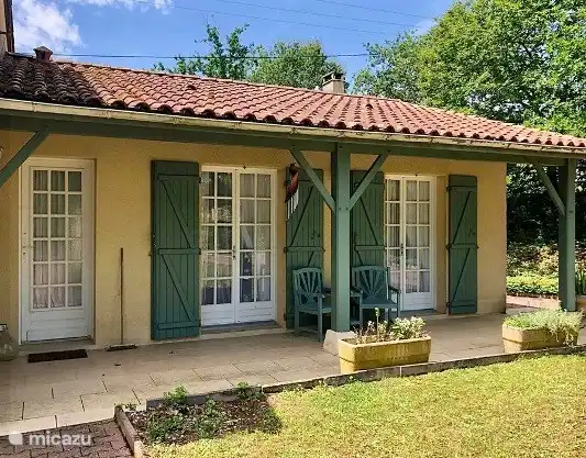 Die überdachte Terrasse