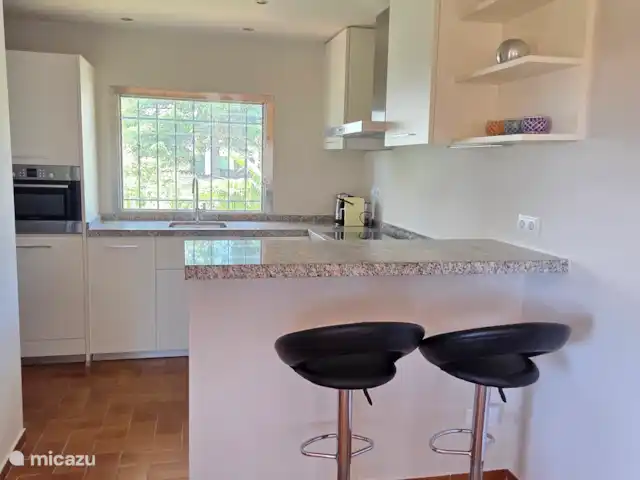 Villa Ensueño en España, Costa Brava, Calonge - villa Cocina en la planta superior