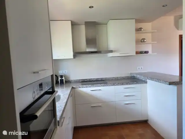 Villa Ensueño en España, Costa Brava, Calonge - villa Cocina moderna en la planta superior