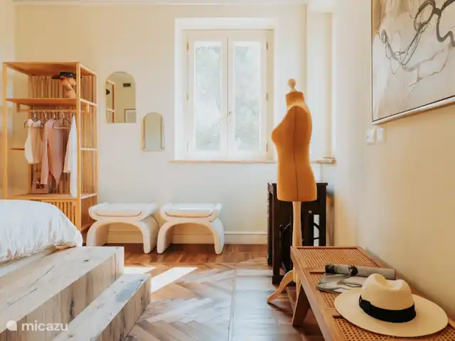 Maniero Montecassiano en Italia, Marche, Macerata - villa Dormitorio 2