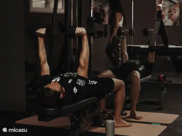 Maniero Montecassiano en Italia, Marche, Macerata - villa Gimnasio