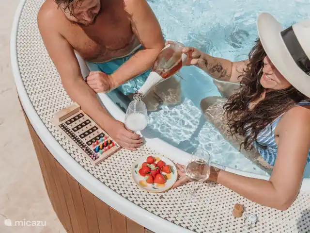 Maniero Montecassiano en Italia, Marche, Macerata - villa Jacuzzi