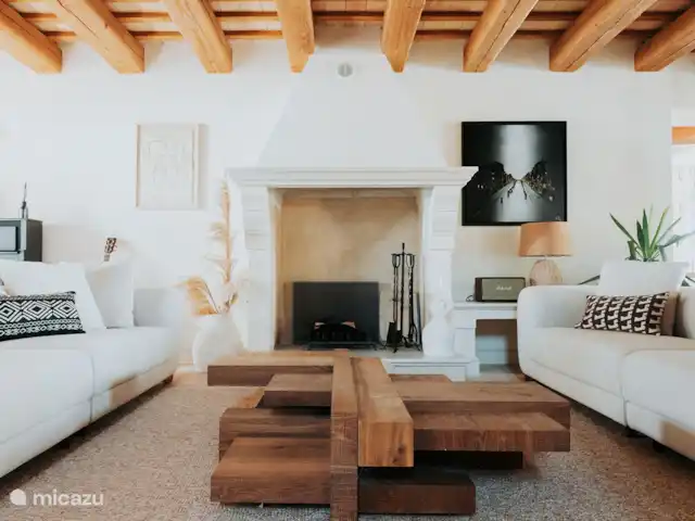 Maniero Montecassiano en Italia, Marche, Macerata - villa Salón