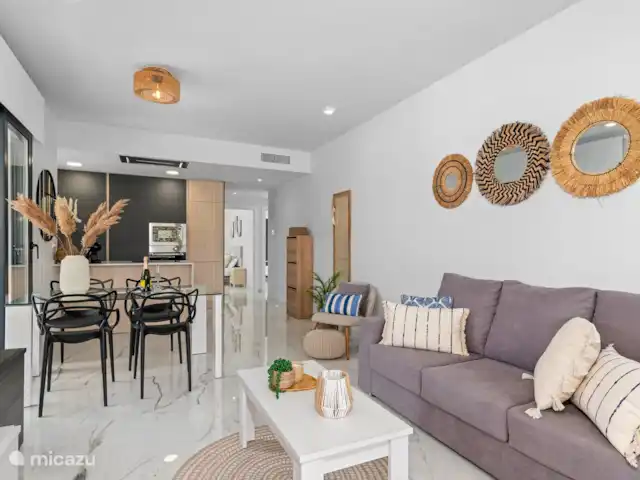 Caza azul en España, Costa Blanca, Orihuela Costa - apartamento Salón