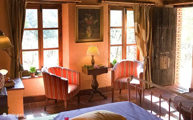 CASA BUHO