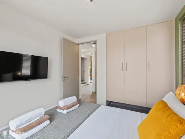 NEW! Villa Jazmyn 40 Blue Bay Resort huren in Curaçao, Curacao-Midden, Blue Bay - villa Slaapkamer 2 met ruime kledingkast