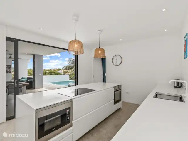 Villa Brakkeput avec vue et piscine | Curaçao, Banda Ariba (est), Brakkeput Abou - villa Cuisine ouverte moderne