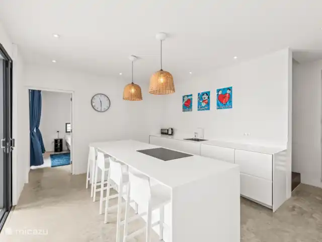 Villa Brakkeput avec vue et piscine | Curaçao, Banda Ariba (est), Brakkeput Abou - villa Cuisine moderne au design épuré et beaucoup de lumière naturelle.
