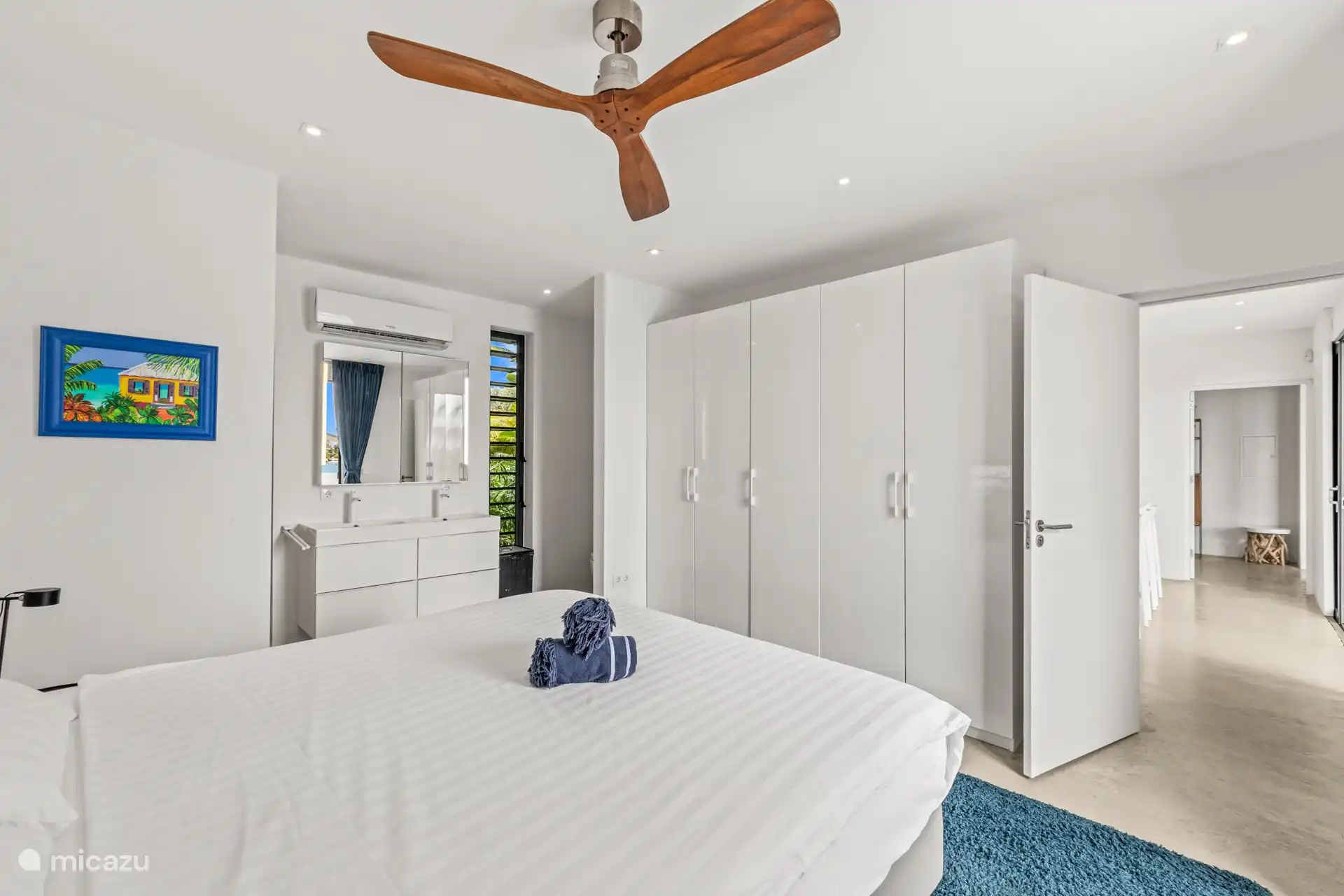 Slaapkamer 1 ruime kledingkast aanwezig