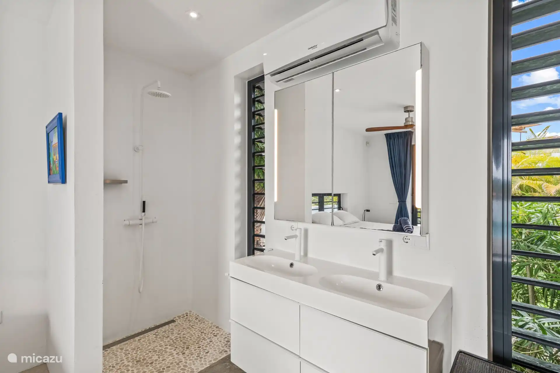 Badkamer bij slaapkamer 1