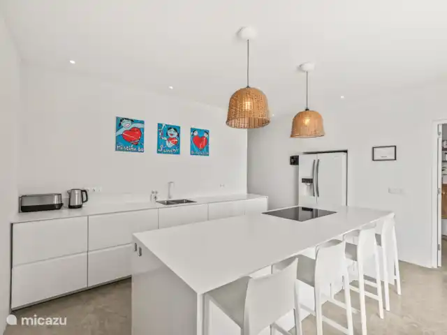 Villa Brakkeput avec vue et piscine | Curaçao, Banda Ariba (est), Brakkeput Abou - villa Cuisine ouverte moderne entièrement équipée, telle qu’un four, un micro-ondes, un grille-pain, Nespresso et plus encore !