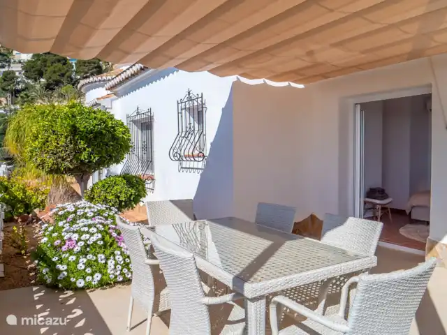 Villa Pequena Joya en España, Costa Blanca, Moraira - villa Desde su dormitorio se puede llegar fácilmente a la terraza