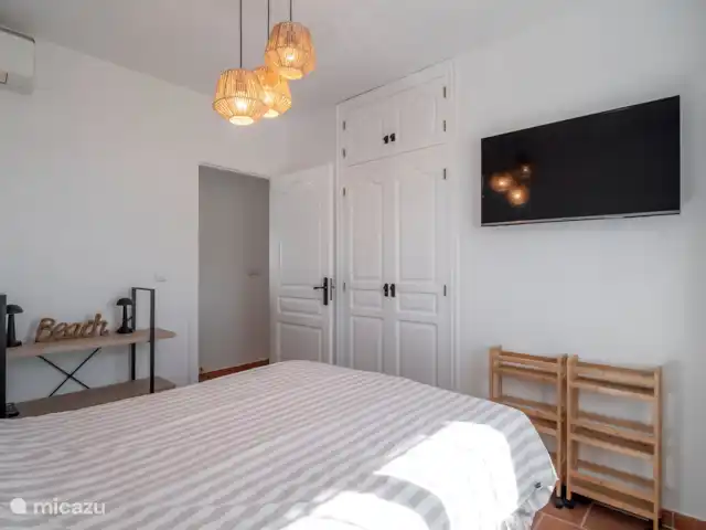 Villa Pequena Joya en España, Costa Blanca, Moraira - villa Dormitorio con cama doble