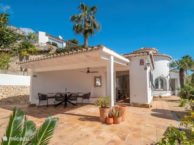Villa Pequena Joya en España, Costa Blanca, Moraira - villa Encantadoras tardes de verano en su terraza