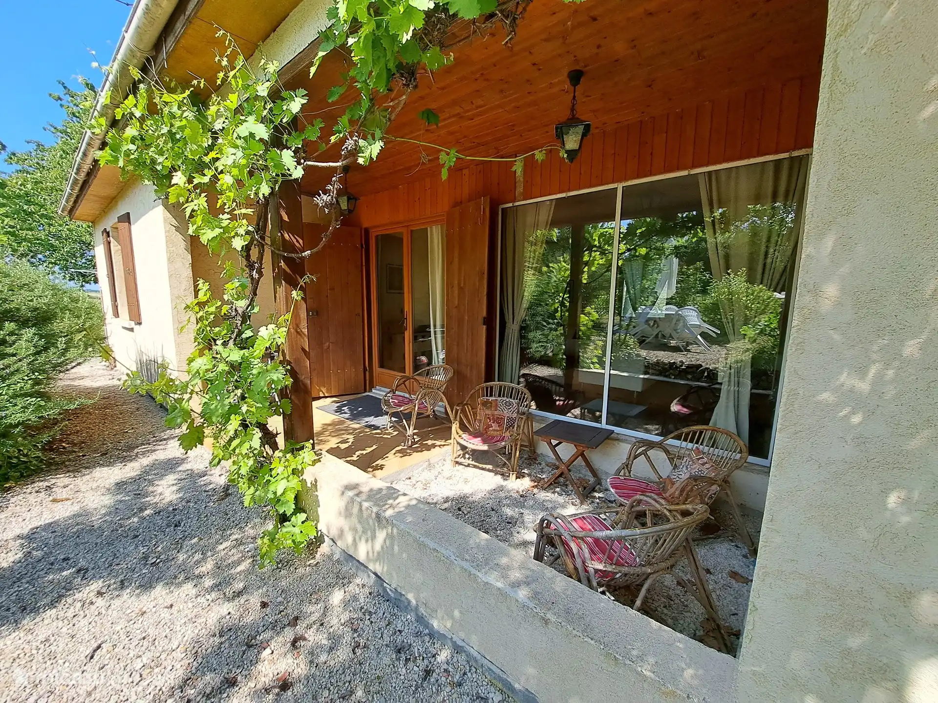 überdachte Terrasse 