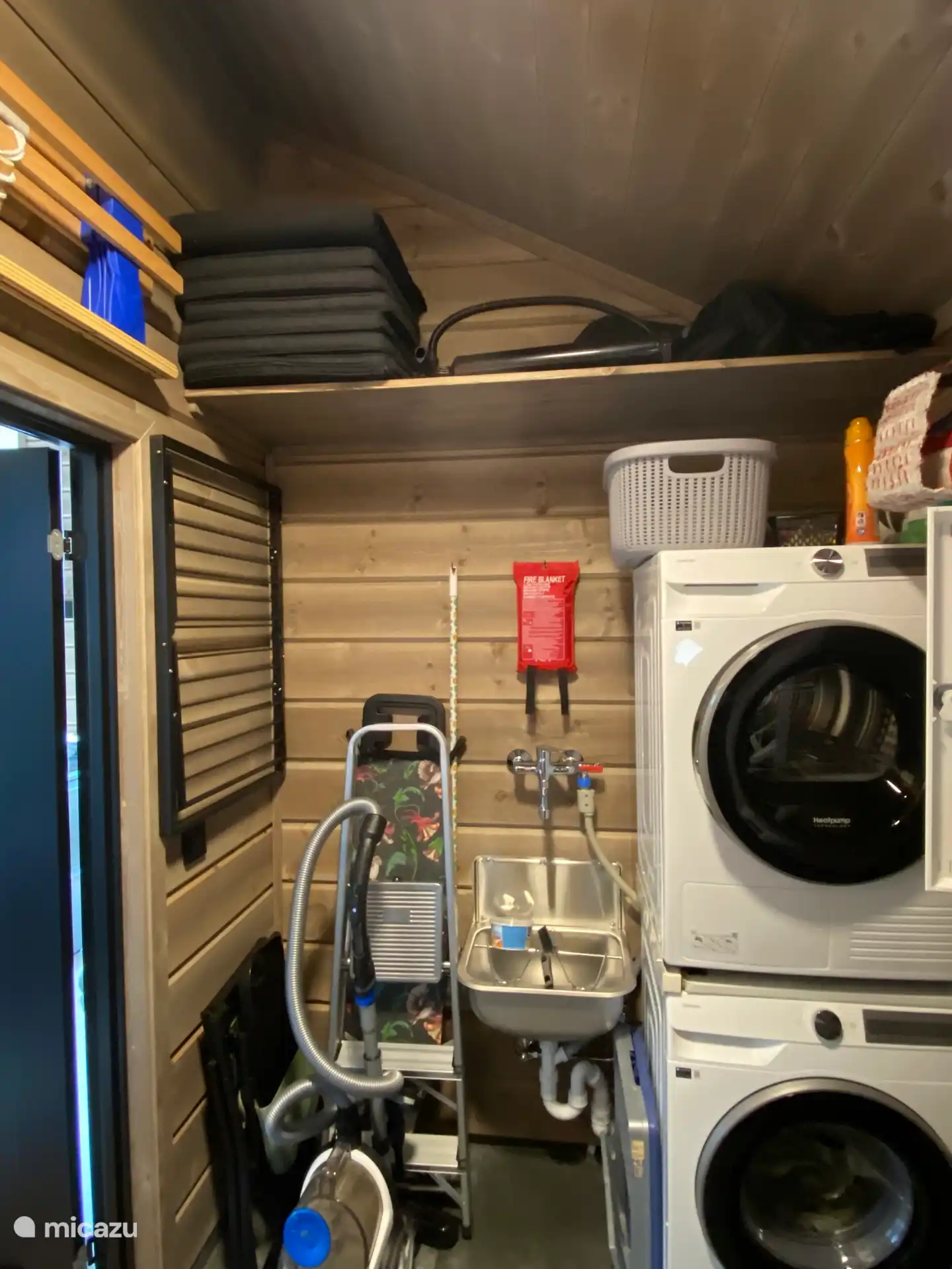 Washing machine and dryer