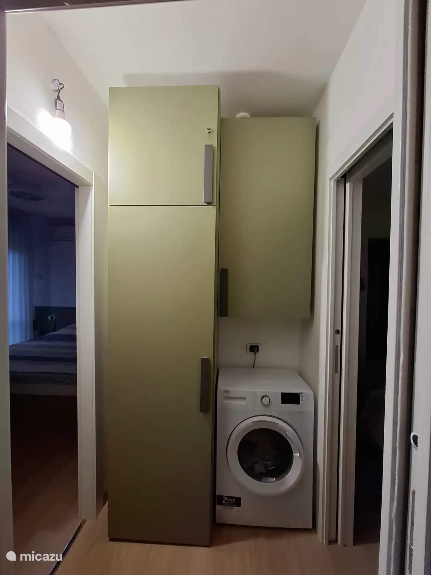 Cupboard space, washing machine