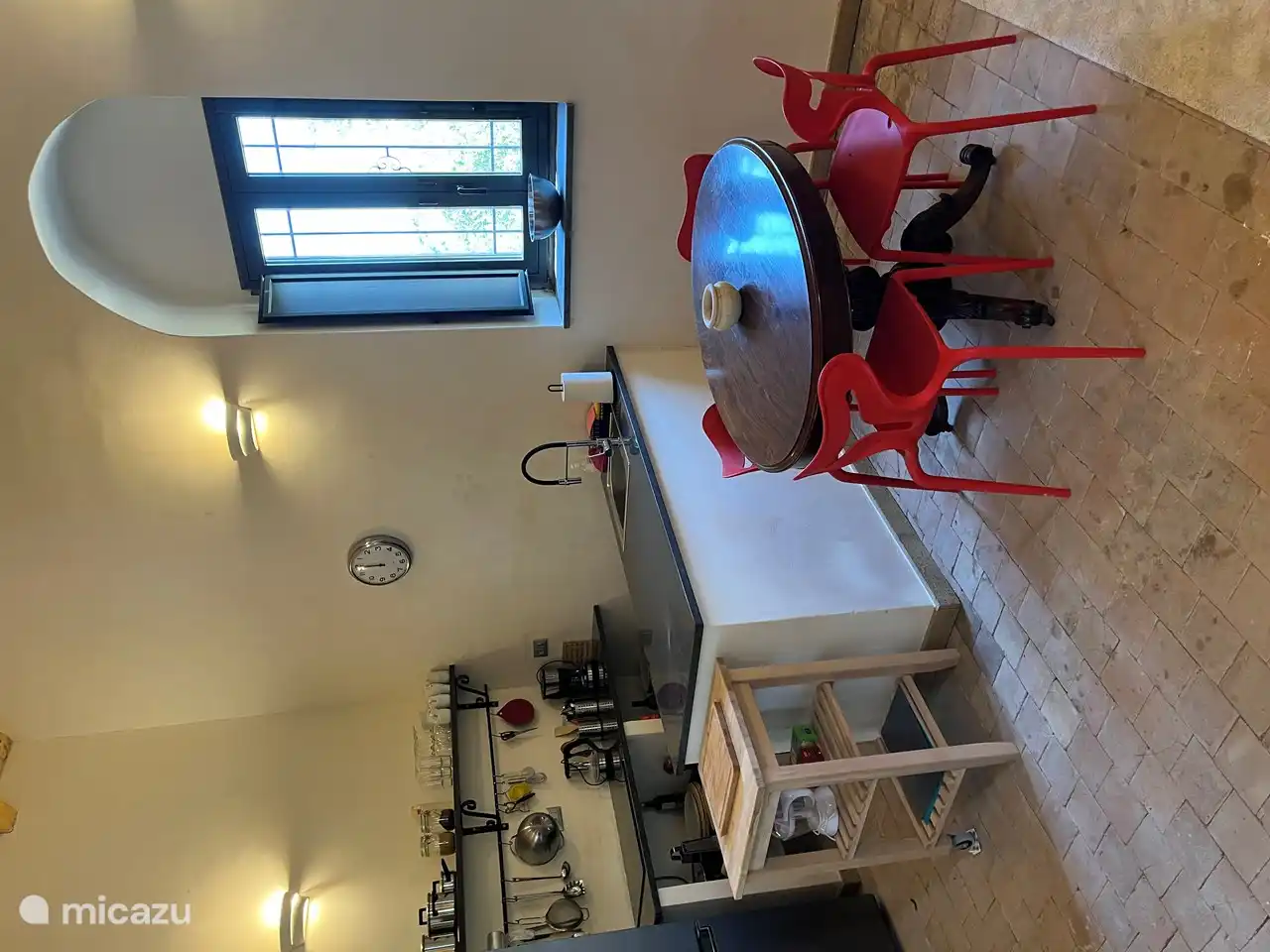 Offene Küche mit allen Annehmlichkeiten