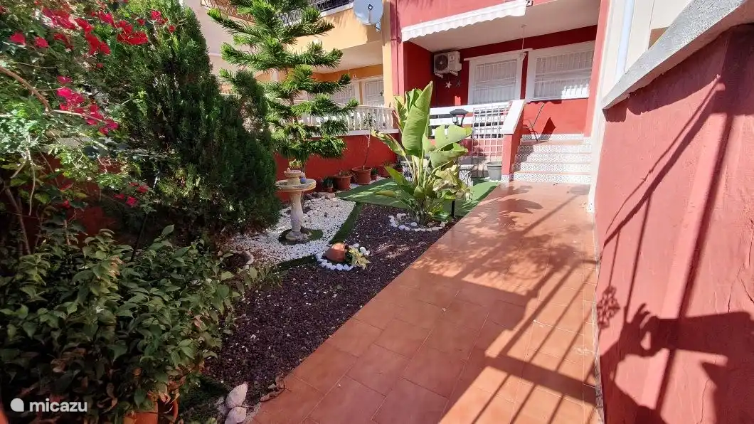 Casa Lourina in Spanien, Costa Blanca, Orihuela Costa - bed & breakfast