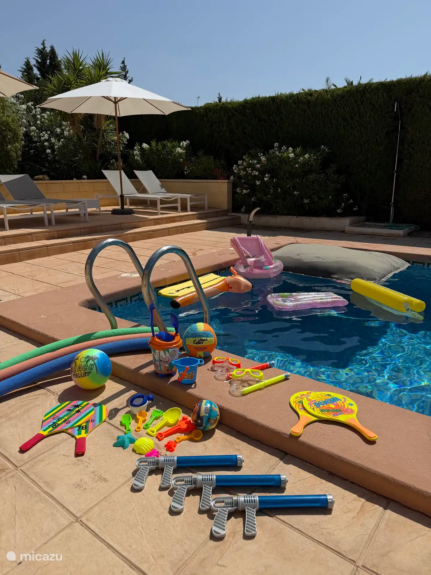 Ausreichend Kinderspielzeug vorhanden