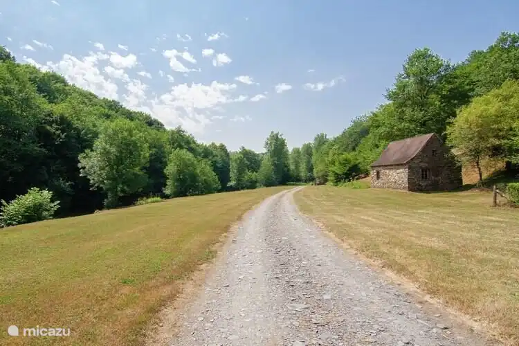 weg naar het sprookjesbos