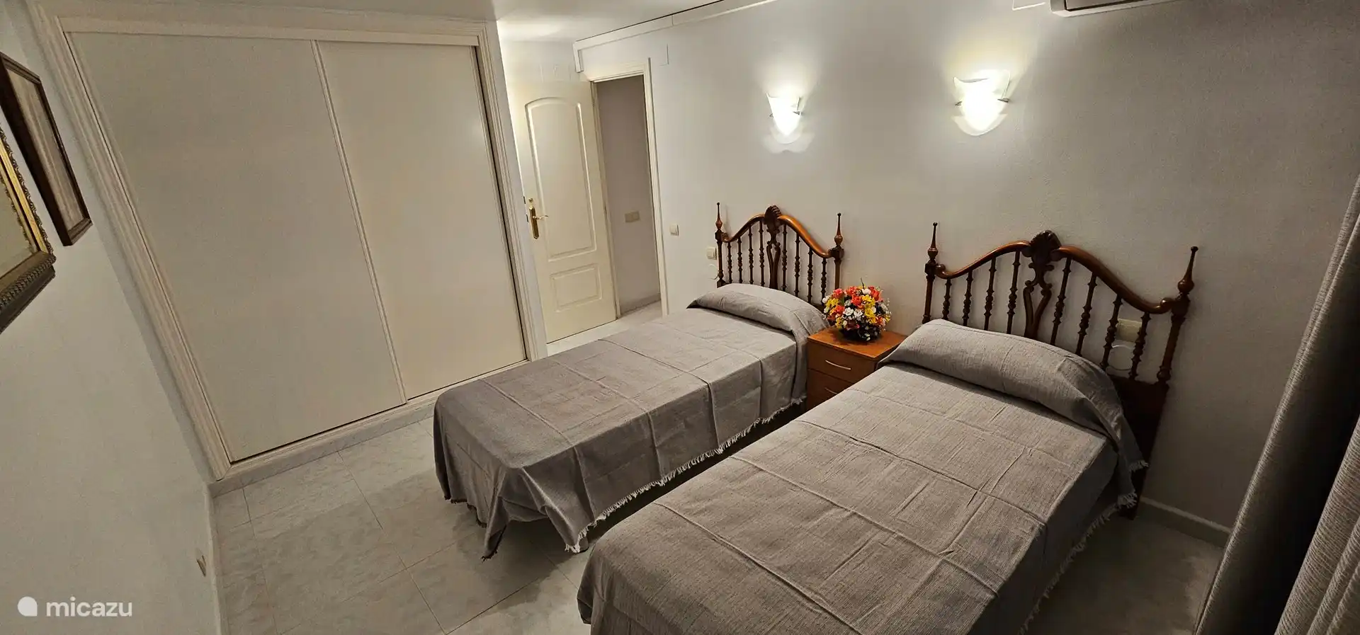 Schlafzimmer 1 mit Betten 2,00 Meter