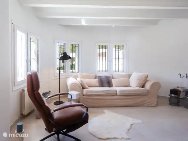 Villa Vino Pedreguer 8 personen huren in Spanje, Costa Blanca, Pedreguer - villa lekker languit op de bank? of kies je voor de relax fauteuil?