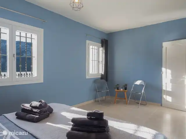 Villa Vino Pedreguer 8 personen huren in Spanje, Costa Blanca, Pedreguer - villa de masterbedroom is zeer ruim en beschikt over een boxspring met topper