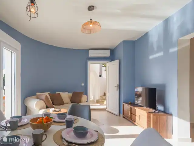 Villa Vino Pedreguer 8 personen huren in Spanje, Costa Blanca, Pedreguer - villa vanuit de woonkamer kun je ook direct naar ons buitenterras voor een ontbijt in het zonnetje