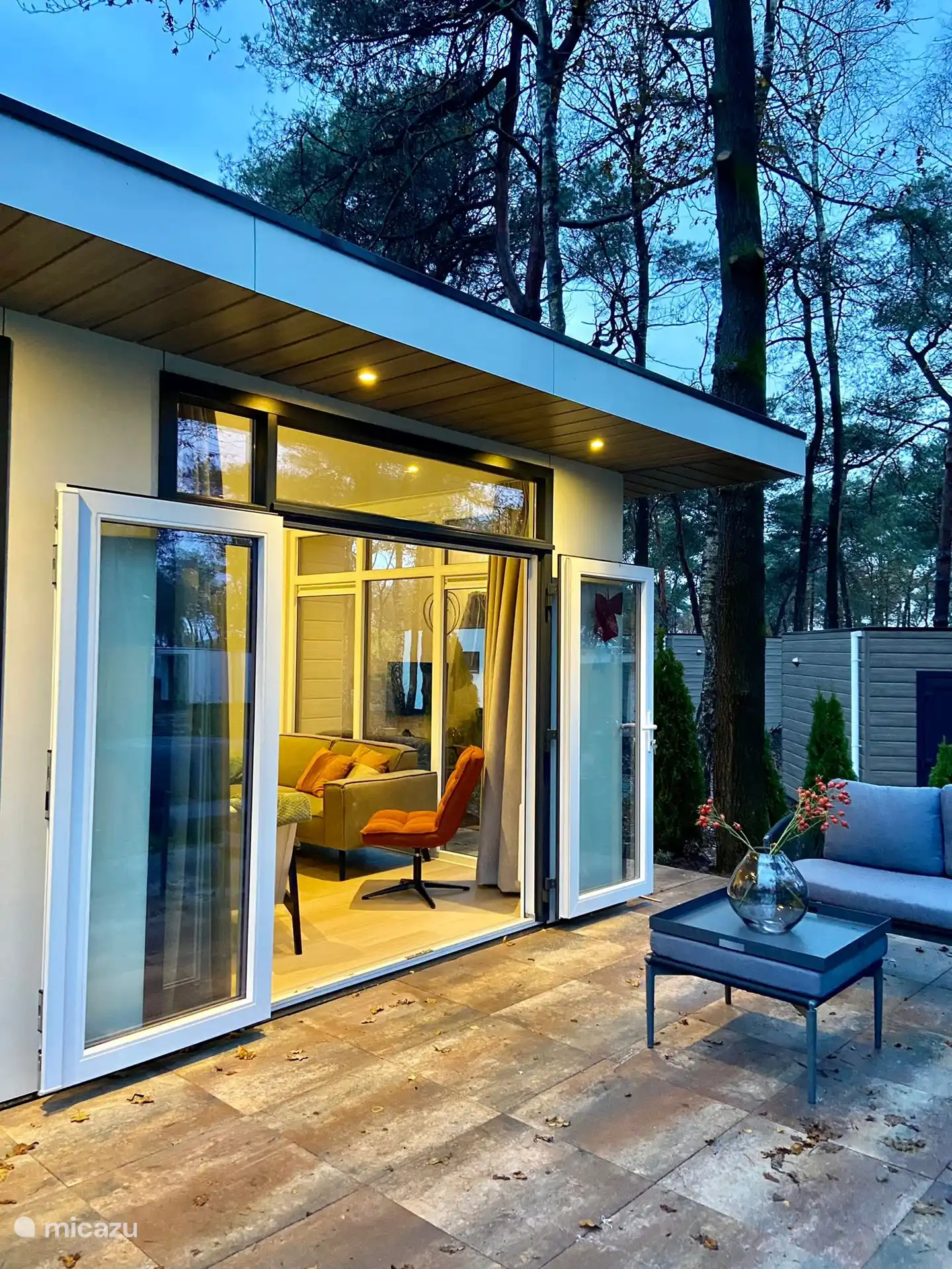 Französische Türen zum Garten!